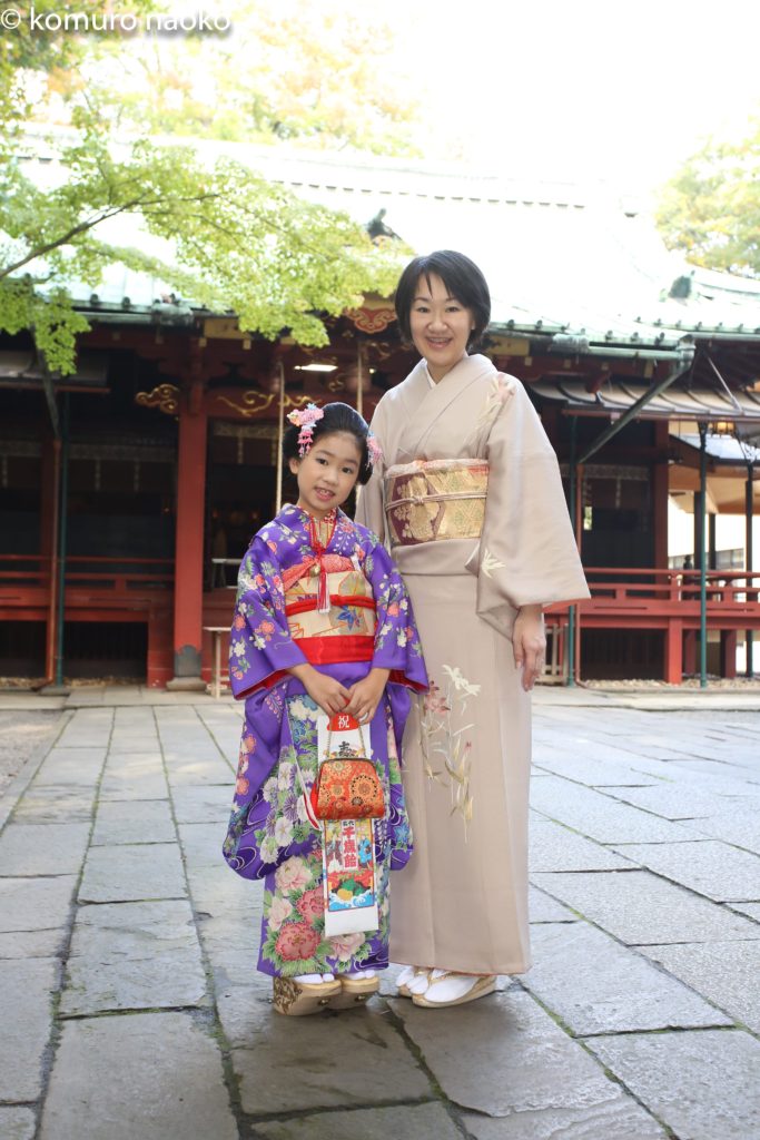 赤坂神社7歳家族写真