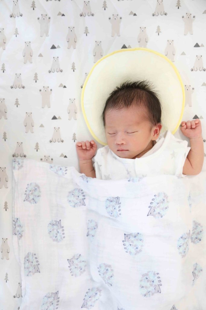 自然なニューボーンフォト